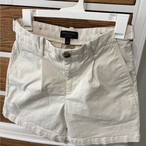 Banana Republic Women's Cream Cotton Bermuda Shorts